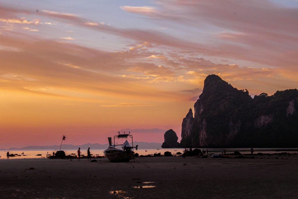 Amanecer en Phi Phi Island