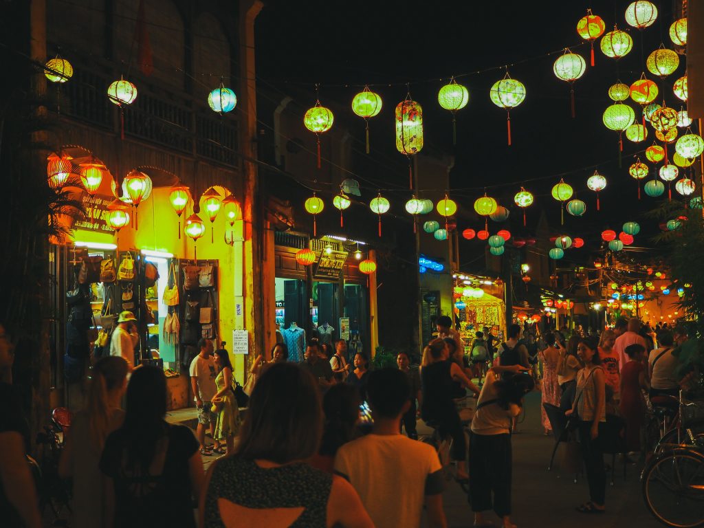 Hoi An de noche con faroles